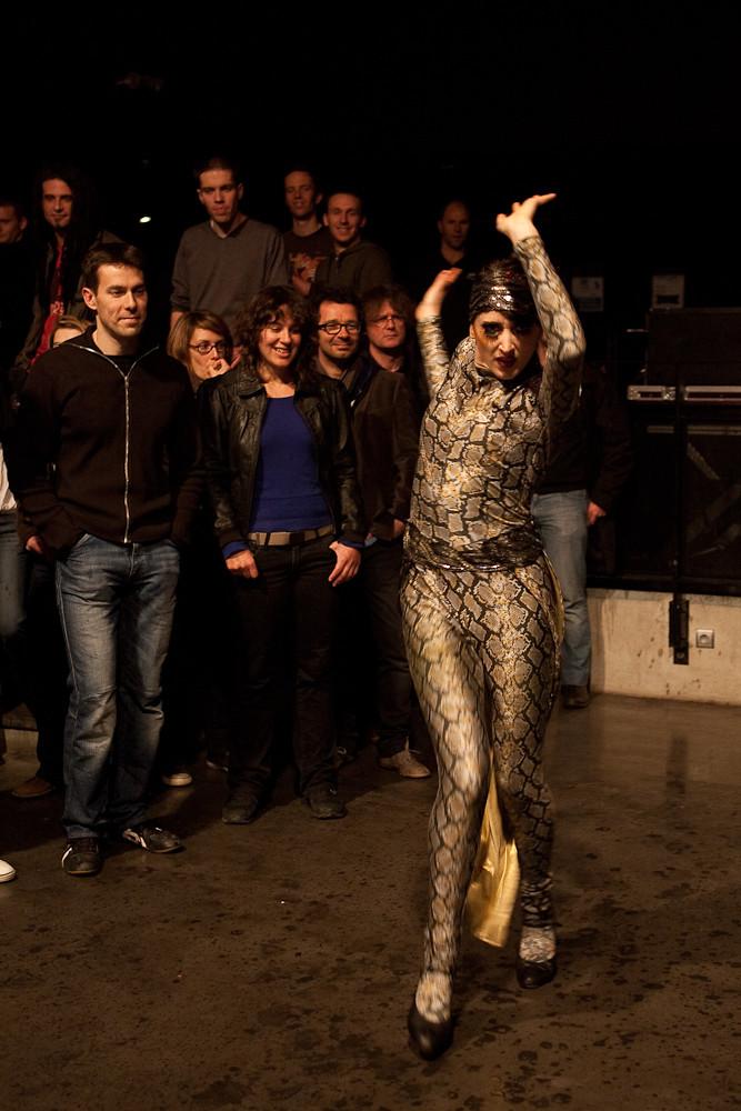 jessie evans | reims | cartonnerie | 2010-04-03